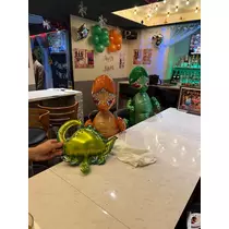 ティラノまな