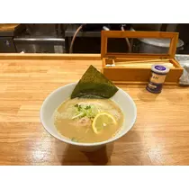 朝日奈 ナナ