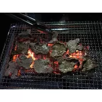 愛羽 仁美