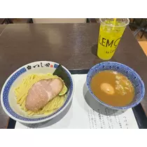 きき