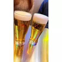 朔間 まりな
