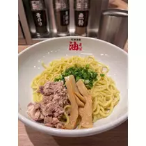 みさ