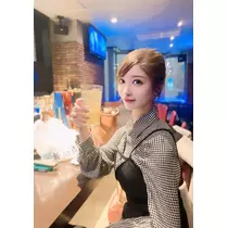 美波 あいか
