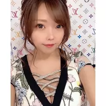 夏樹 あや