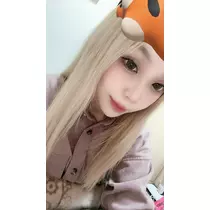 小川 真央