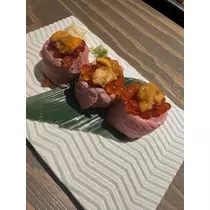 美波 ななみ