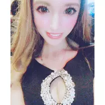 一咲 エム