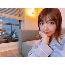 夏目 梨仔