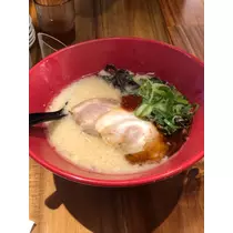 華
