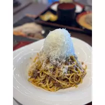 香川 ゆい