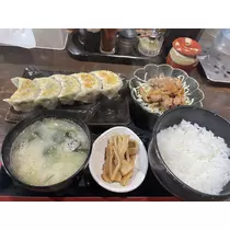 せりな