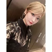 美波 あいか