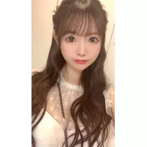 葉月 りほ