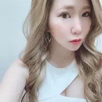 海咲  佑奈