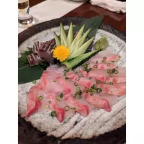 桐谷莉紗 先輩