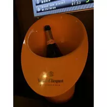 白石 愛莉