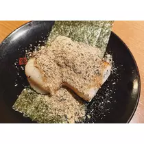 愛羽 仁美