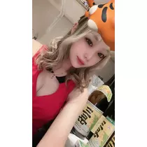 小川 真央