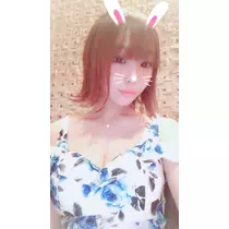 小川 真央