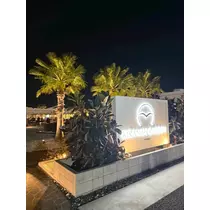 シオン