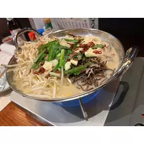 ティラノまな