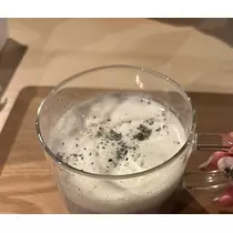 乙川 ゆあ