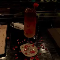 三鷹 真綺