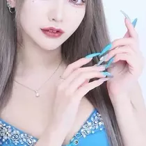 ナナ