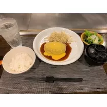 足立 はな