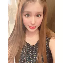 黒輝 りさ