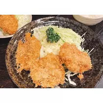 愛羽 仁美