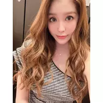 黒輝 りさ