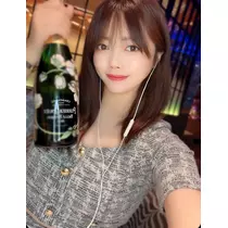 妃 えりな
