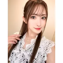 朔間 まりな