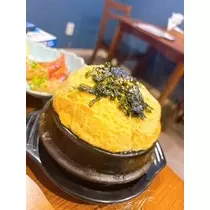 朔間 まりな