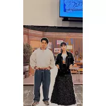 ティラノまな