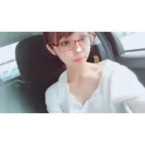 小川 真央