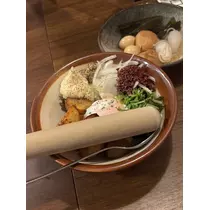 皐月 いおり