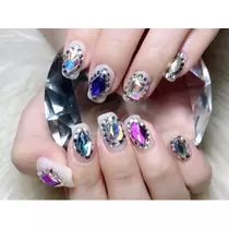 荒木 ナツミ