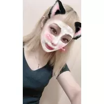 小川 真央