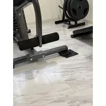 美波 あいか