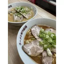 白石 愛莉