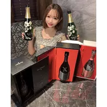 葉月 りほ