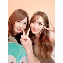 朔間 まりな