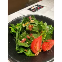 紬 ひい