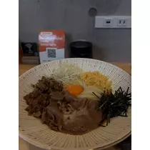 佐野 エマ