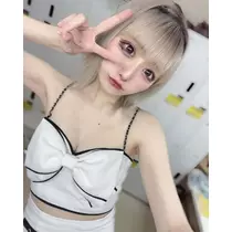 雛鶴 めい