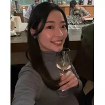 あいな