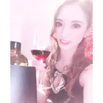一咲 エム