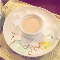 コウ